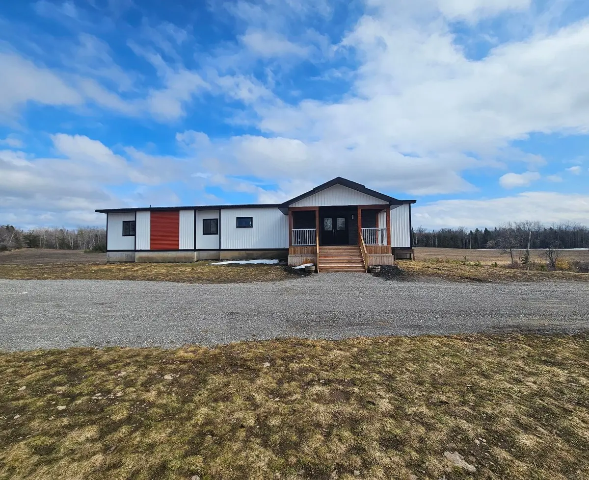 1062 Northline RD, Kawartha Lakes, ON K0M 1N0