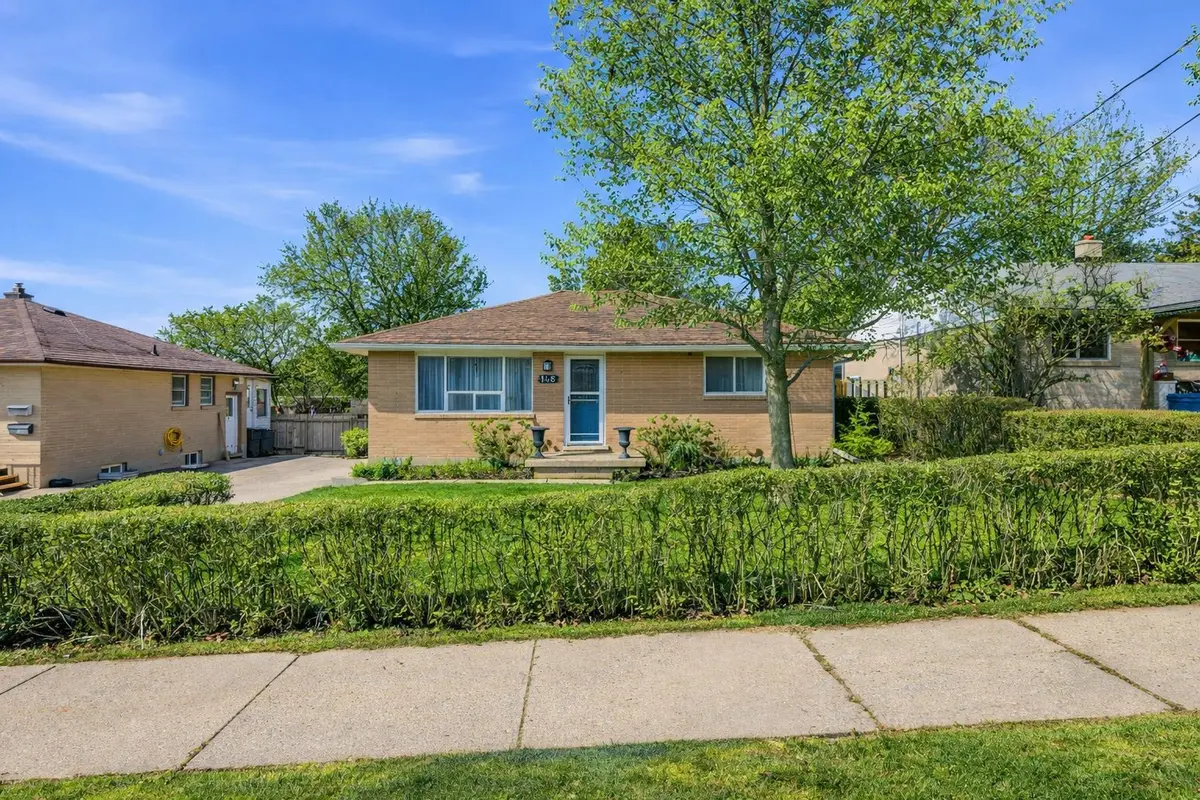 148 Victoria RD N, Guelph, ON N1E 5H5