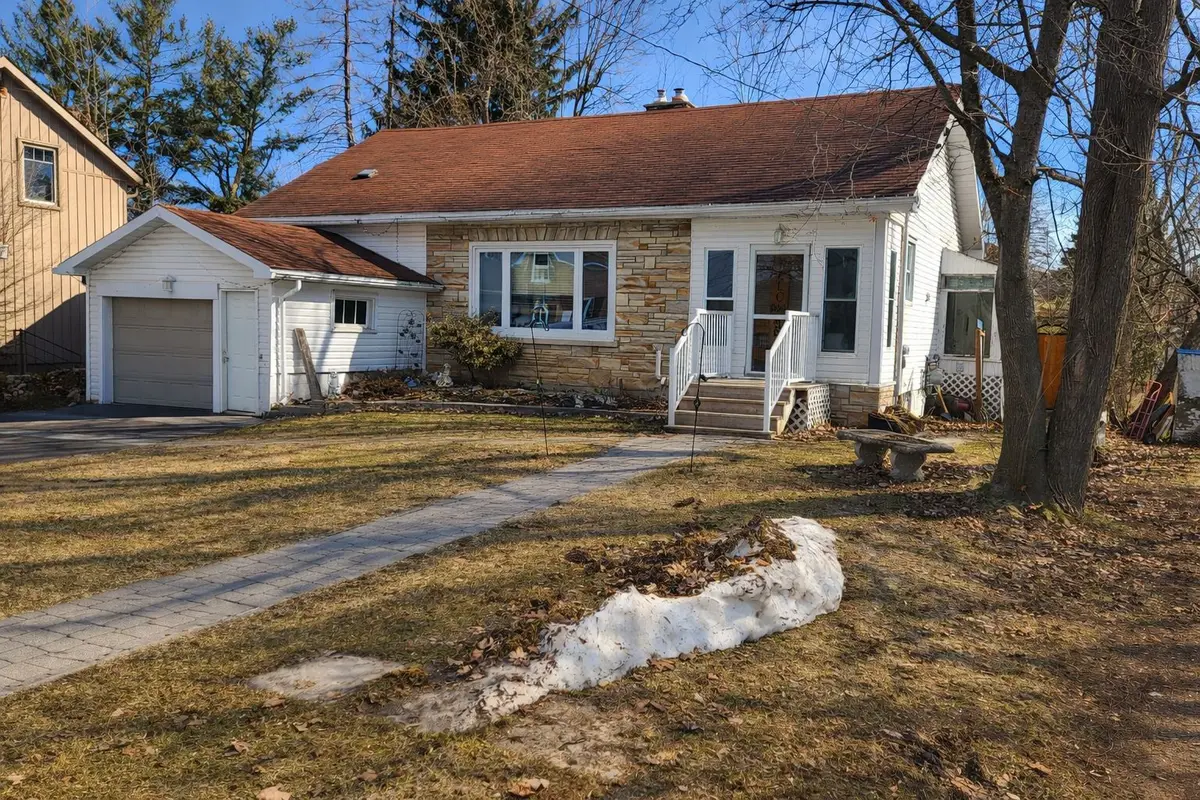 60 Forsyth ST W, Marmora And Lake, ON K0K 2M0