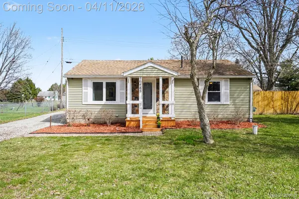 16485 Jennings RD, Fenton, MI 48430