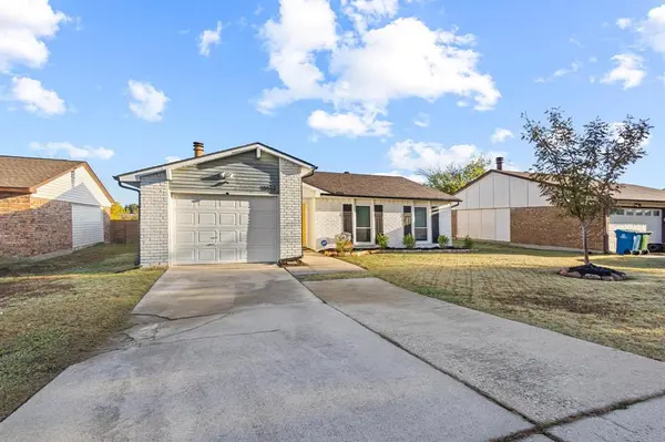 5552 Russell Drive, The Colony, TX 75056