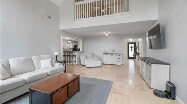 13588 N US Highway 75, Buffalo, TX 75831