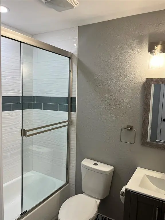 5241 Fm 2495, Athens, TX 75752