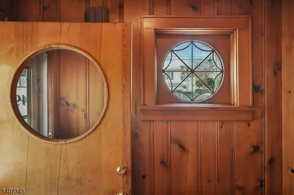 649 8Th St, Carlstadt Boro, NJ 07072