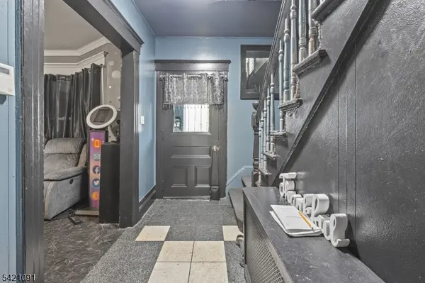 42 Mead St, Newark City, NJ 07106