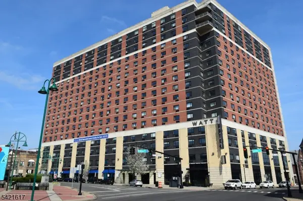 1 Carriage City Plz #920, Rahway City, NJ 07065