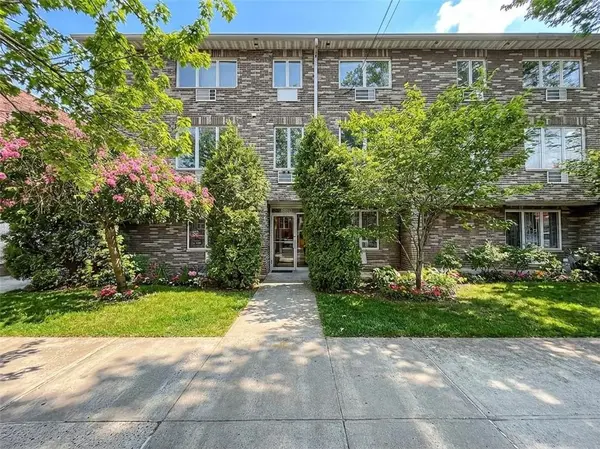 2536 East 1st ST #102, Brooklyn, NY 11223