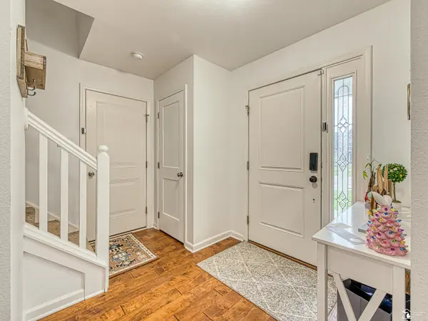 736 Grand Oak DR, Bedford Twp, MI 48182