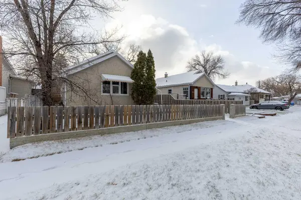 227 19 ST N, Lethbridge, AB T1H 3J9