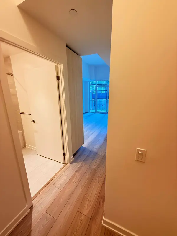 110 Broadway AVE #601, Toronto C10, ON M4P 1V7