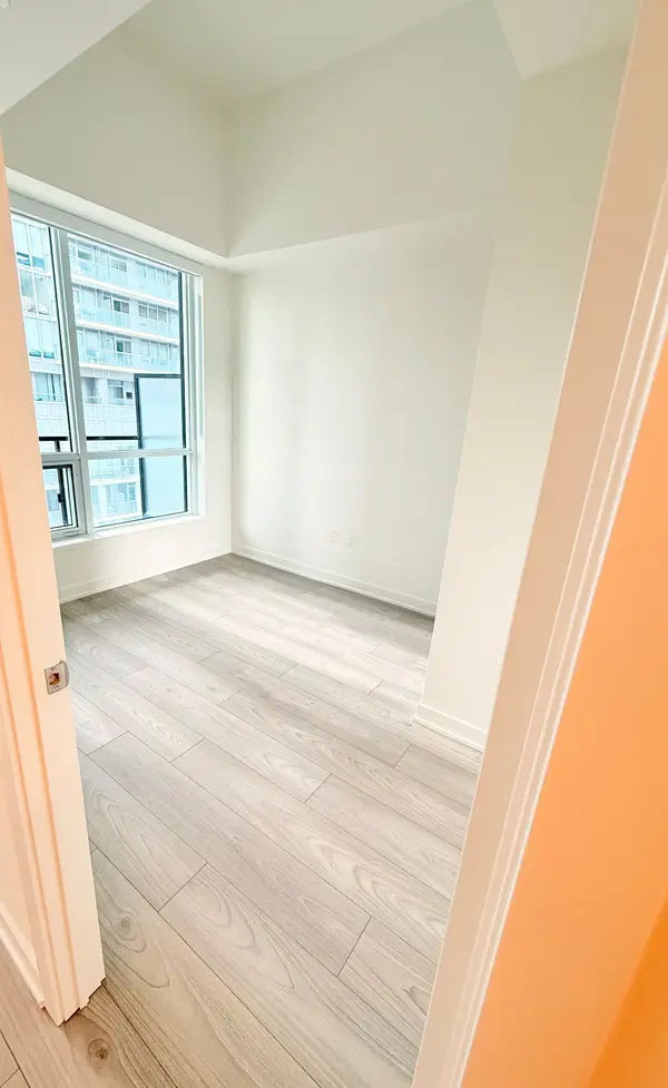 110 Broadway AVE #601, Toronto C10, ON M4P 1V7