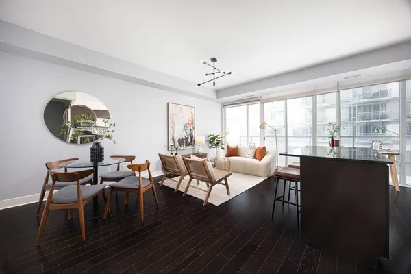 90 Stadium RD #330, Toronto C01, ON M5V 3W5