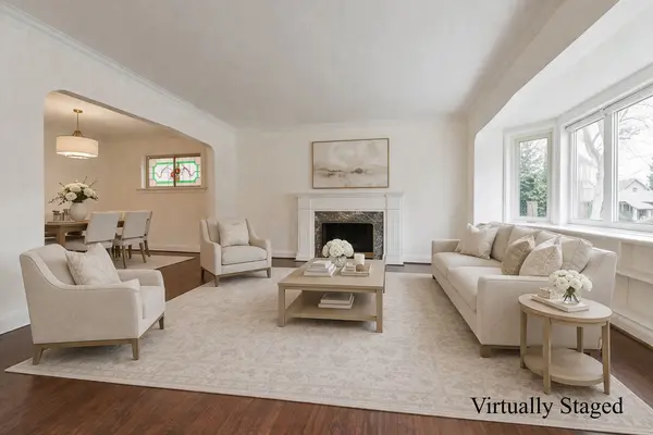 2 Wingate PL, Toronto C04, ON M5N 2R1