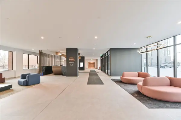 1 Quarrington LN #2903, Toronto C13, ON M3C 0S4