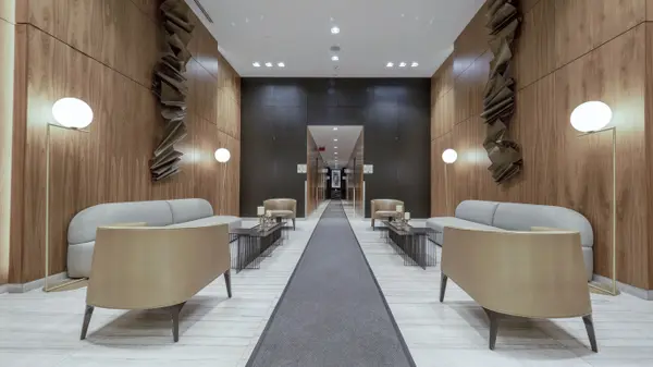 8 Eglinton AVE E #2701, Toronto C10, ON M4P 0C1