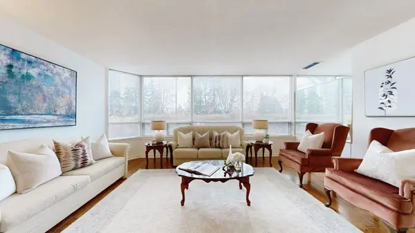 1121 Steeles AVE #102, Toronto C07, ON M2R 3W7