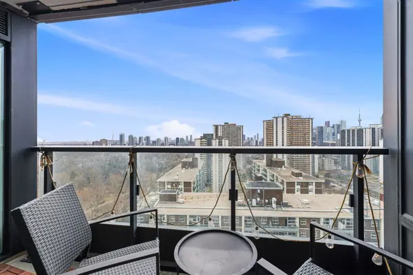 585 Bloor St N/A E #2019, Toronto C08, ON M4W 0B3
