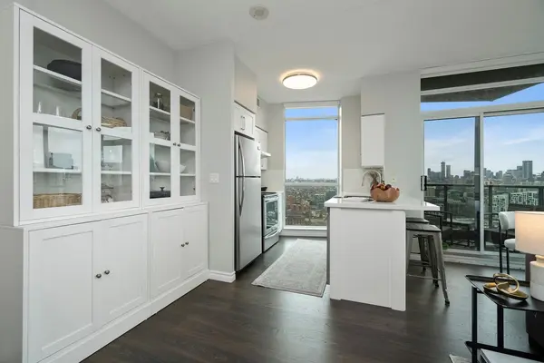 219 Fort York BLVD #3103, Toronto C01, ON M5V 1B1