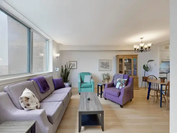 1665 Victoria Park AVE #802, Toronto E04, ON M1R 5E5