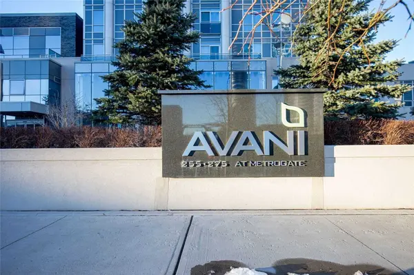 275 Village Green SQ #816, Toronto E07, ON M1S 0L1