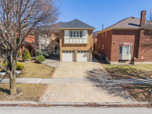 150 Rockwood CRES, Vaughan, ON L4J 7W1
