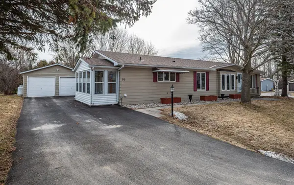 50 Juno CRES, Georgina, ON L0E 1R0