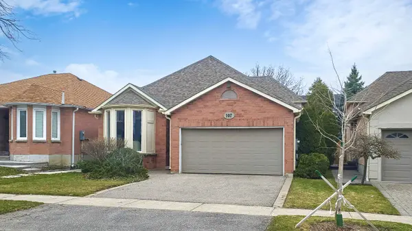 107 Roseborough CRES,  Vaughan,  ON L4J 4V2