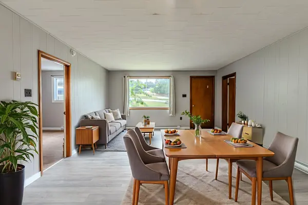 332 Champlain RD #A, Penetanguishene, ON L9M 1S4