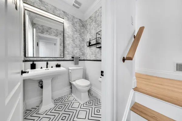 3342 Moses WAY, Burlington, ON L7M 0L5