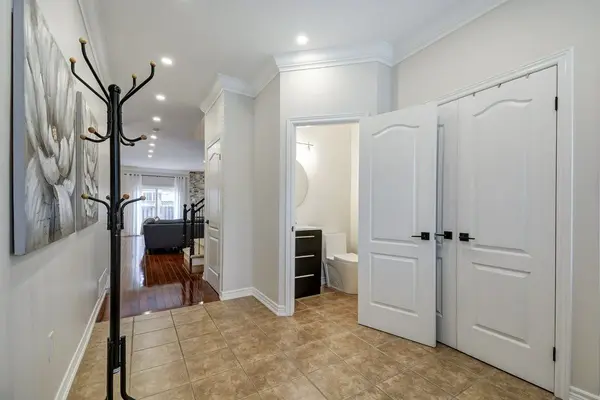 4069 Kilmer DR, Burlington, ON L7M 5A6