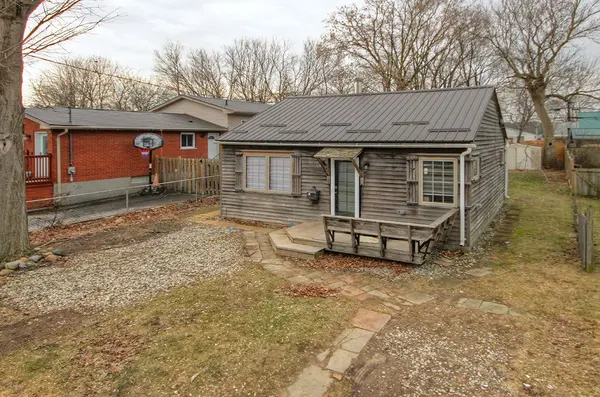 173 Elgin ST, London East, ON N5Z 2T7