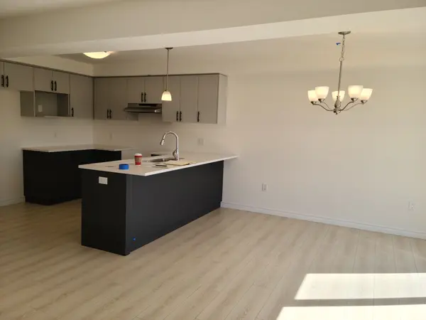 117 Mattingley ST, Brant, ON N3L 2M2