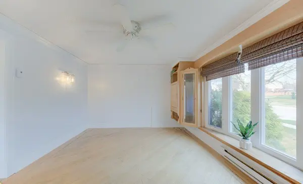 828 Elgin ST N, Cambridge, ON N1R 8C2