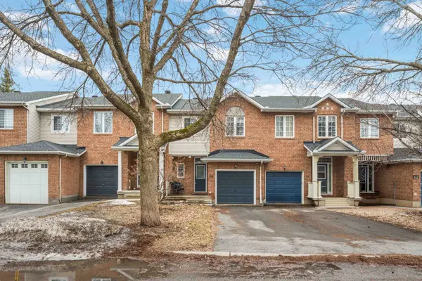 66 Eagleview ST, Kanata, ON K2M 2S3