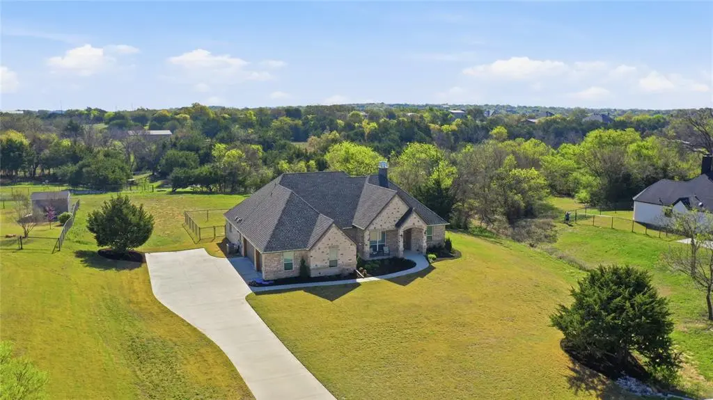 1824 Oak Bend Trail, Weatherford, TX 76085