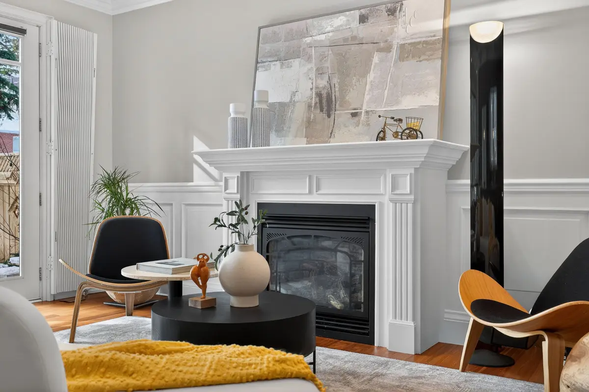 59 Burndale AVE, Toronto C07, ON M2N 1S6