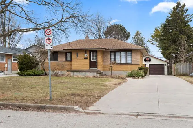 21 Goldwick CRES, London East, ON N5V 2K9