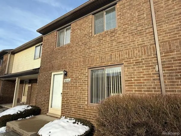 48530 Sugarbush RD #45, New Baltimore, MI 48047