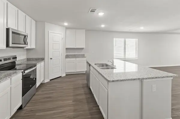 10024 Freighter Trail, Fort Worth, TX 76131