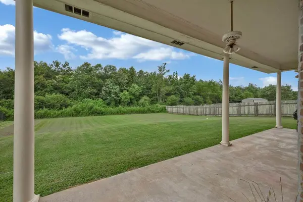 9841 Freedoms Way, Keithville, LA 71047