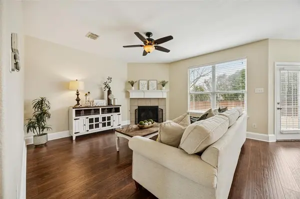 1528 Syracuse Drive, Van Alstyne, TX 75495