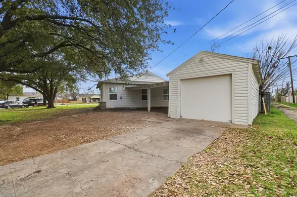 3459 Linda Drive, Dallas, TX 75220