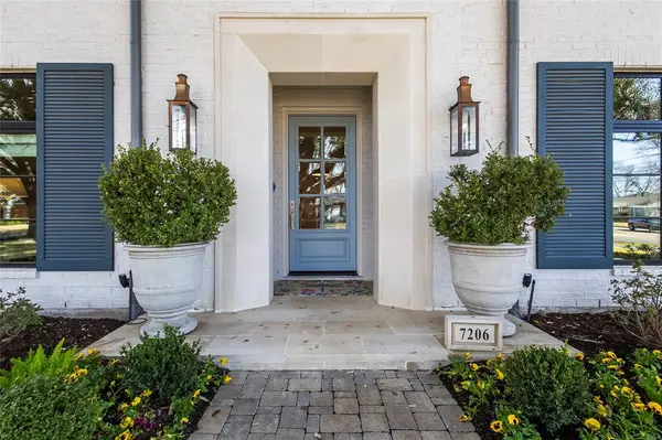 7206 Caillet Street, Dallas, TX 75209