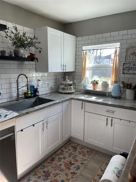 1213 S 31st Street, Beverly Hills, TX 76711