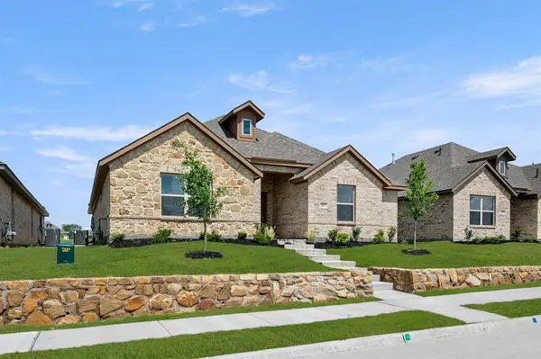 2837 Hay Lane, Midlothian, TX 76065