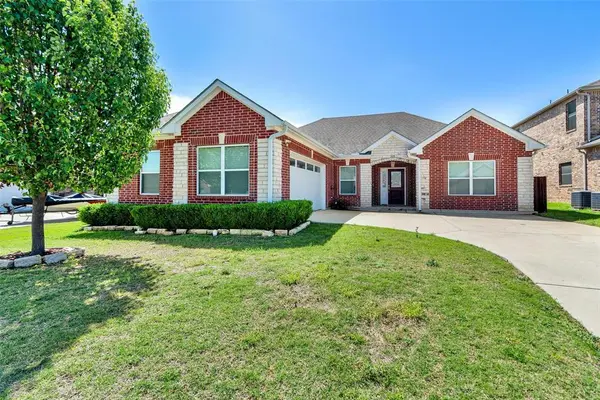 105 Ashlyn Court, Whitesboro, TX 76273