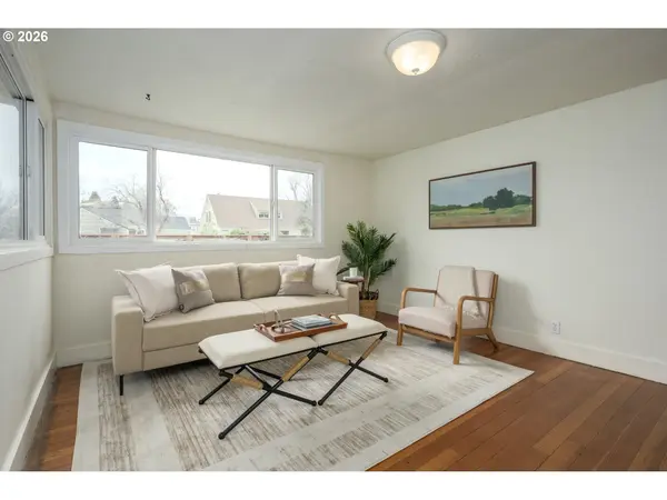 2571 ALDER ST, Eugene, OR 97405