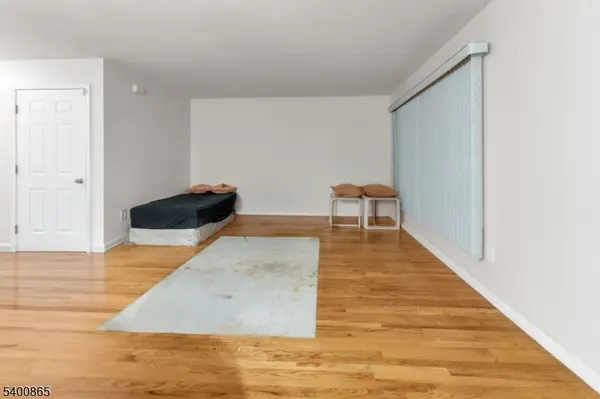 30 N 5Th St, Paterson City, NJ 07522