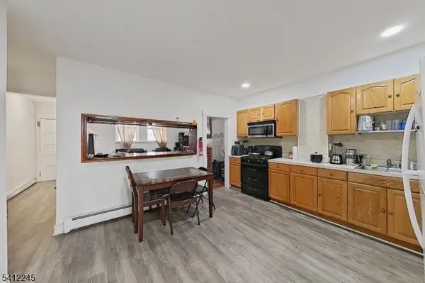 194 Astor St, Newark City, NJ 07114