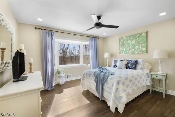 31 Warren Cutting, Chester Twp., NJ 07930